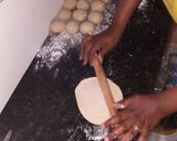 A picture of step 7 of Chapatti.