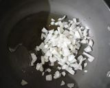 A picture of step 1 of Spaghetti And Mix Veg Soup.