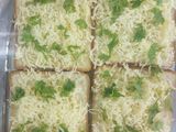 ગાર્લિક બ્રેડ (Garlic Bread Recipe in Gujarati)