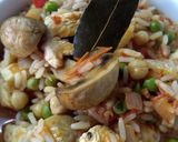 Foto del paso 11 de la receta: Cazuela de pollo, arroz, legumbres y champiñones
