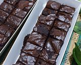 Foto langkah ke 10 dari resep Fudgy Brownies Shiny Crust.