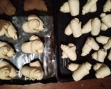 Foto del paso 5 de la receta: Cuernitos o pancitos con grasa