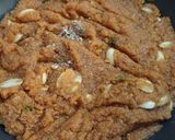 मूंग दाल बादाम का हलवा (Moong Dal badam ka halwa recipe in hindi) रेसिपी चरण 4 फोटो