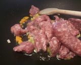 A picture of step 1 of Cannelloni al ragù di salsiccia.