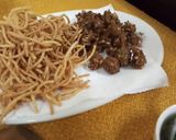 A picture of step 3 of Chinese Bhel.