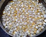 A picture of step 1 of Frozen corn curry.