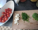 Foto del paso 1 de la receta: Tomate cherry, con palta y queso de cabra
