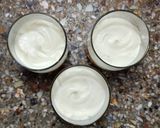 Foto del paso 10 de la receta: 🌟 Triffle de damascos 🌟 Postre en vaso en capas: bizcochuelo, crema de queso y damascos en almíbar 🌟