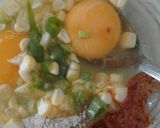 Foto langkah ke 3 dari resep Martabak mie jagung.