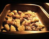 Foto del paso 2 de la receta: Bondiola al horno con papas
