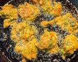 A picture of step 2 of Cauliflower leaves fritters / Bhajiya.