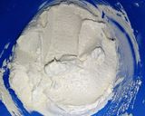 A picture of step 1 of Muesli and vanilla cake.