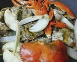 Hình bước làm 3 của món Cua Xào Bơ Tỏi Ngày Mưa Bão