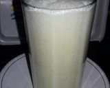 A picture of step 3 of Milk shake.