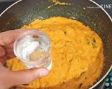 A picture of step 6 of Sweet Corn Capsicum Curry.