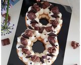 A picture of step 4 of Vanilla & Kinder Number Cake.