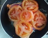 Foto del paso 2 de la receta: Trucha sudada con tomate 🍅 y cebolla roja
