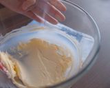 A picture of step 3 of Snowball Cookies (Boule de Neige).