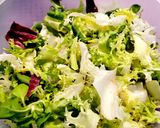 Foto del paso 1 de la receta: Ensalada con uvas y queso