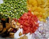 વઘારેલી ખીચડી (Vaghareli Khichdi Recipe In Gujarati) રેસીપી સ્ટેપ1ફોટો