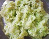 A picture of step 1 of Round gourd kofta.