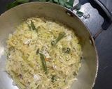A picture of step 3 of Cabbage Poriyal.