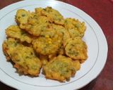 Foto langkah ke 6 dari resep Perkedel Jagung #tanpa telur.