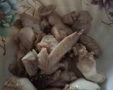 Foto langkah ke 1 dari resep Ayam rica rica.