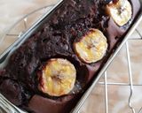 A picture of step 4 of Banana Chocolate Pancake Mix Cake.