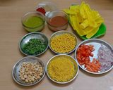 A picture of step 1 of Boti Masala Chat.