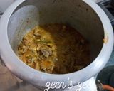 A picture of step 2 of Cabbage Gosht.