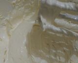 Foto langkah ke 3 dari resep Bolu tape panggang moist.
