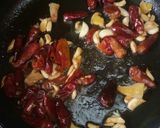 लहसुन लाल मिर्च की चटनी (Garlic Red Mirch Chutney Recipe In Hindi) रेसिपी चरण 2 फोटो