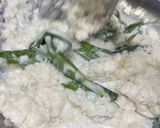 Foto langkah ke 3 dari resep Bacang Ketan Beras Isi Ayam Jamur Telur Asin.