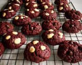 Foto del paso 4 de la receta: Cookies Red Velvet con Chocolate