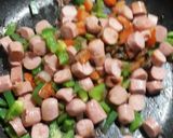 A picture of step 4 of French omelette.