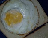 Foto langkah ke 2 dari resep Roti Lapis Telur.