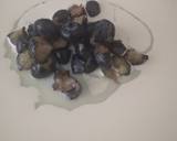 Rolled blue Berry ice cream recipe step 4 photo