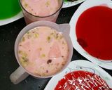 A picture of step 3 of Jello sharbat.