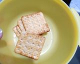 Foto langkah ke 2 dari resep Roti bakar biskuit gurih mix keju.