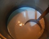 Foto langkah ke 3 dari resep Puding Susu Kurma.