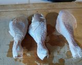 Foto del paso 1 de la receta: Muslo de pollo deshuesado con vegetales