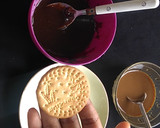 சாக்கோ லேயர் மேரி கோல்ட் பிஸ்கெட் டெசர்ட் - (Choco layer biscuit dessert recipe in tamil) ரெசிபி ஸ்டேப் 5 புகைப்படம்