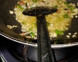 A picture of step 2 of Paneer Bhurji.
