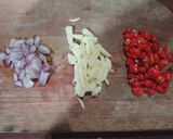 Foto langkah ke 1 dari resep Sambal mbe.