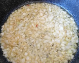 Foto del paso 3 de la receta: Contramuslos de pollo con espárragos