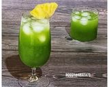 Foto langkah ke 4 dari resep Pineapple Green Juice.