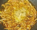 A picture of step 3 of Mint chicken masala.