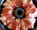Csirketorta kuglóf formában recept fázis 4 fotója