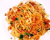 A picture of step 3 of Spaghetti with Prawns.
